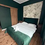 Tour Aparthotel 3*