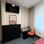 Aparthotel Tour 3*