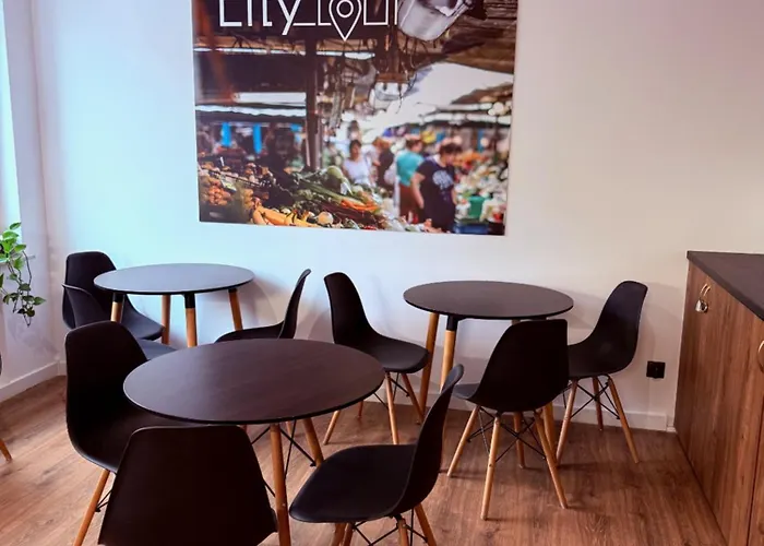 Tour Aparthotel Poznan