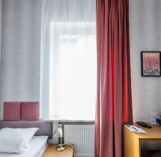 Tour Aparthotel Poznan
